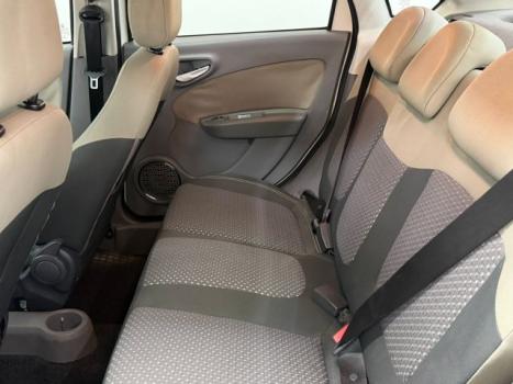 FIAT Grand Siena 1.6 16V 4P FLEX ESSENCE DUALOGIC AUTOMATIZADO, Foto 14