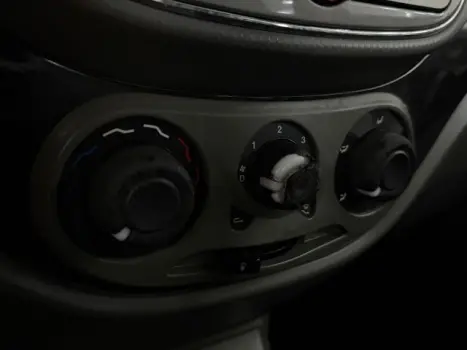 FIAT Grand Siena 1.6 16V 4P ESSENCE FLEX, Foto 11