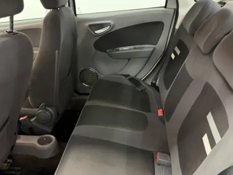 FIAT Grand Siena 1.6 16V 4P ESSENCE FLEX, Foto 14