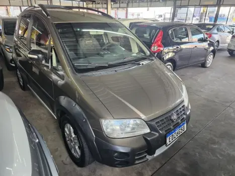 FIAT Idea 1.8 16V 4P ADVENTURE FLEX, Foto 2