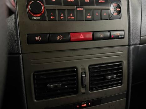 FIAT Idea 1.8 16V 4P ADVENTURE FLEX, Foto 11