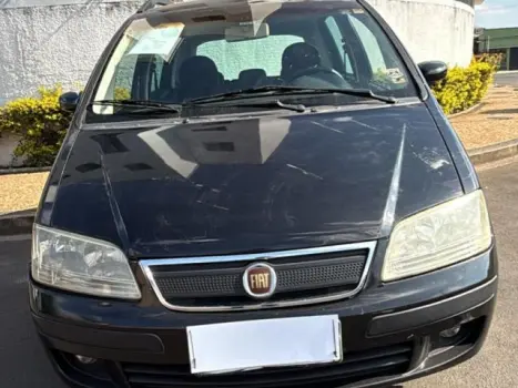 FIAT Idea 1.8 4P HLX FLEX, Foto 1