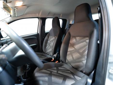 FIAT Mobi 1.0 4P FLEX EVO LIKE, Foto 7 FIAT Mobi 1.0 4P FLEX EVO LIKE, Foto 7
