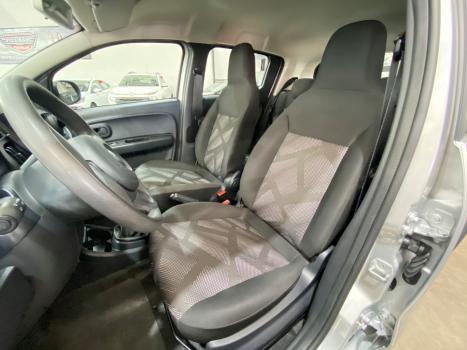 FIAT Mobi 1.0 4P FLEX DRIVE FIRE FLY, Foto 13