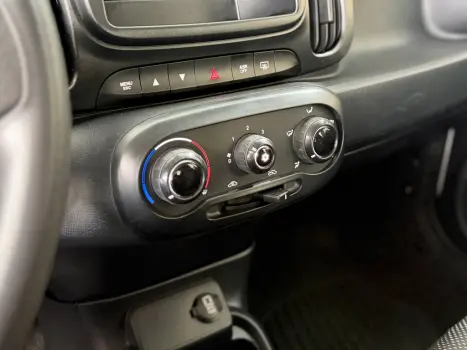 FIAT Mobi 1.0 4P FLEX DRIVE FIRE FLY, Foto 10