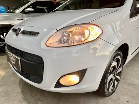 FIAT Palio 1.4 4P ELX 30 ANOS FLEX, Foto 4
