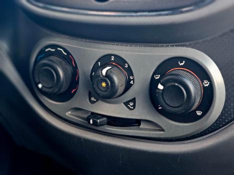 FIAT Palio 1.6 16V 4P FLEX ESSENCE, Foto 13