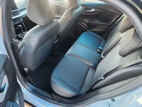 FIAT Pulse 1.0 12V 4P FLEX 200 IMPETUS TURBO AUTOM�TICO CVT, Foto 9