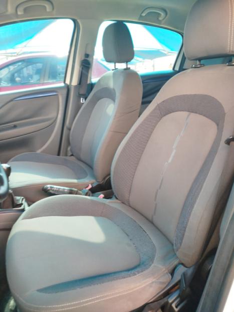 FIAT Punto 1.4 4P ATTRACTIVE FLEX, Foto 9