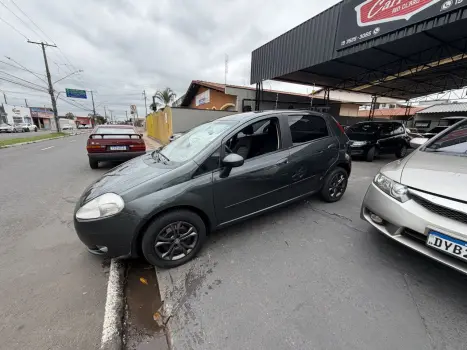 FIAT Punto 1.4 4P ATTRACTIVE FLEX, Foto 2