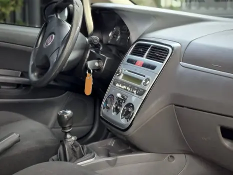 FIAT Punto 1.4 4P ELX FLEX, Foto 11