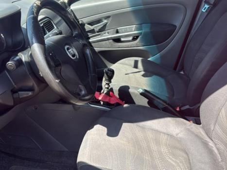 FIAT Punto 1.4 4P ELX FLEX, Foto 4