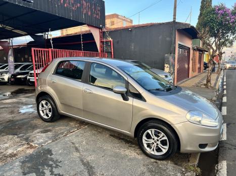 FIAT Punto 1.4 4P FLEX ATTRACTIVE ITALIA, Foto 5
