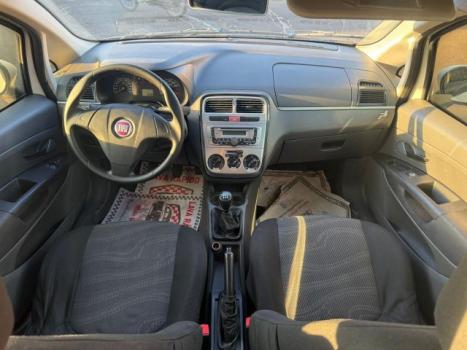 FIAT Punto 1.4 4P FLEX ATTRACTIVE ITALIA, Foto 5