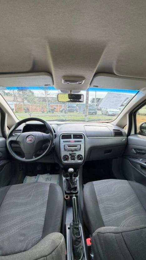 FIAT Punto 1.4 4P FLEX ATTRACTIVE ITALIA, Foto 10
