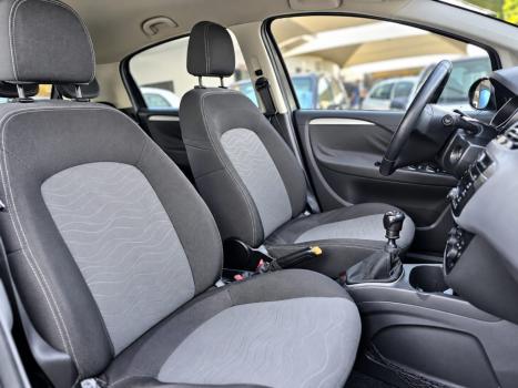 FIAT Punto 1.4 4P FLEX ATTRACTIVE ITALIA, Foto 10