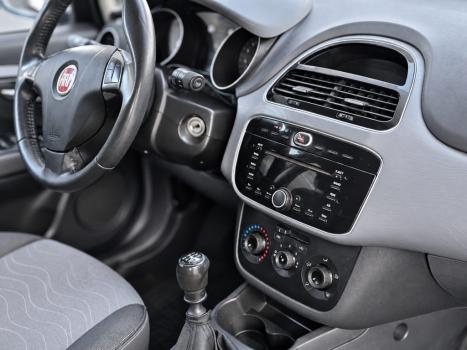 FIAT Punto 1.4 4P FLEX ATTRACTIVE ITALIA, Foto 12