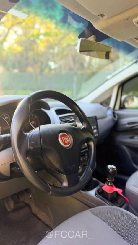 FIAT Punto 1.4 4P FLEX ATTRACTIVE ITALIA, Foto 6