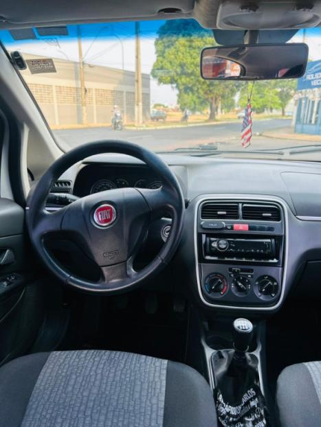 FIAT Punto 1.6 16V 4P ESSENCE FLEX, Foto 11