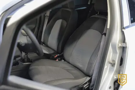 FIAT Punto 1.6 16V 4P ESSENCE FLEX, Foto 17