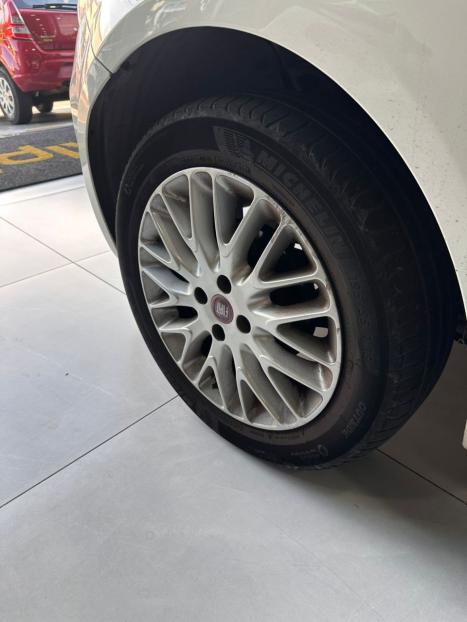 FIAT Punto 1.6 16V 4P ESSENCE FLEX, Foto 15