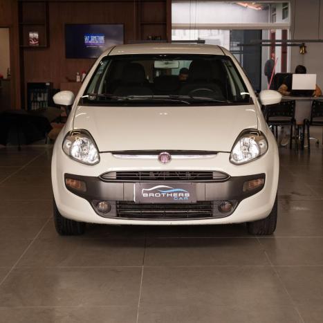 FIAT Punto 1.6 16V 4P ESSENCE FLEX, Foto 2