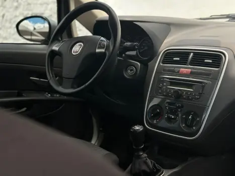 FIAT Punto 1.6 16V 4P ESSENCE FLEX, Foto 14