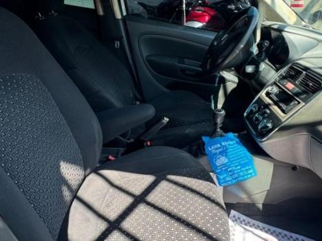 FIAT Punto 1.8 4P HLX FLEX, Foto 5