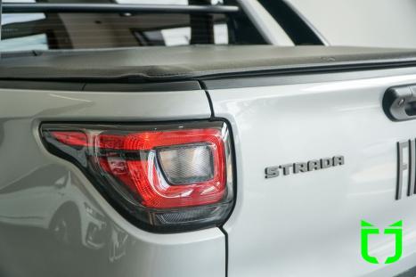 FIAT Strada 1.0 12V TURBO 200 FLEX ULTRA CABINE DUPLA AUTOM�TICO CVT, Foto 8