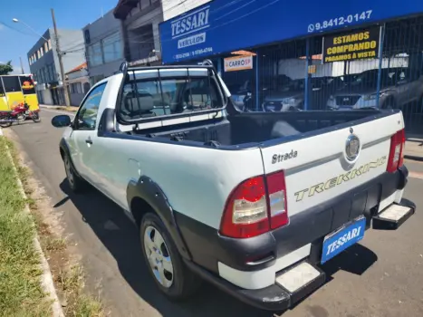 FIAT Strada 1.6 16V FLEX TREKING CABINE SIMPLES, Foto 5