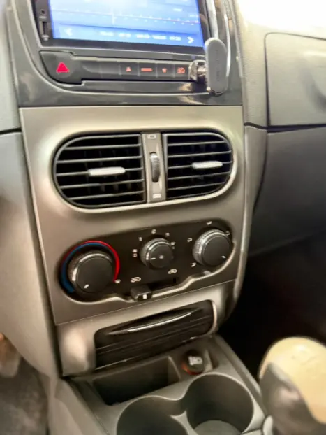 FIAT Strada 1.6 16V TREKKING CABINE DUPLA, Foto 11