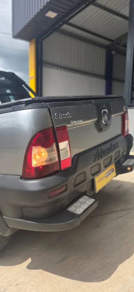 FIAT Strada 1.8 16V FLEX ADVENTURE CABINE ESTENDIDA, Foto 9