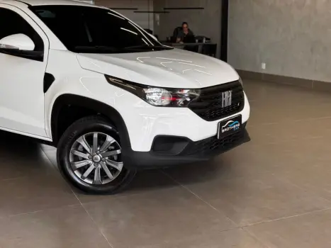 FIAT Strada , Foto 2