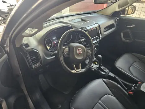 FIAT Toro 1.8 16V 4P ENDURANCE AUTOMTICO, Foto 3