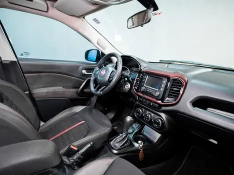 FIAT Toro 1.8 16V 4P FLEX FREEDOM AUTOM�TICO, Foto 4