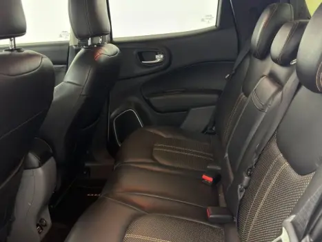 FIAT Toro 1.8 16V 4P FLEX FREEDOM AUTOM�TICO, Foto 14