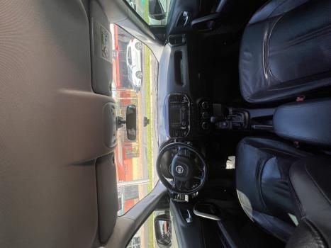 FIAT Toro 1.8 16V 4P FLEX FREEDOM AUTOM�TICO, Foto 4