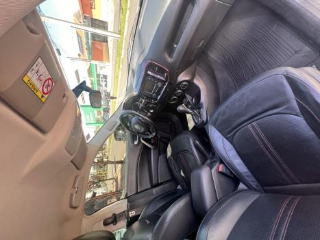 FIAT Toro 1.8 16V 4P FLEX FREEDOM AUTOM�TICO, Foto 5