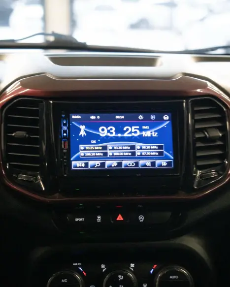 FIAT Toro 1.8 16V 4P FLEX FREEDOM AUTOM�TICO, Foto 8