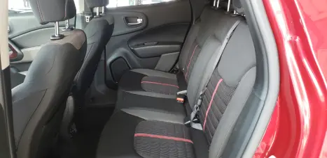 FIAT Toro 1.8 16V 4P FLEX FREEDOM OPEN EDITION PLUS AUTOM�TICO, Foto 10