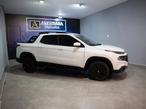 FIAT Toro 1.8 16V 4P FLEX FREEDOM AUTOMÁTICO, Foto 2