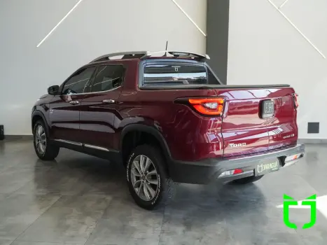 FIAT Toro 2.0 16V 4P VOLCANO 4WD TURBO DIESEL AUTOMTICO, Foto 4