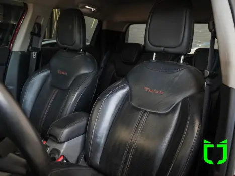 FIAT Toro 2.0 16V 4P VOLCANO 4WD TURBO DIESEL AUTOMTICO, Foto 17