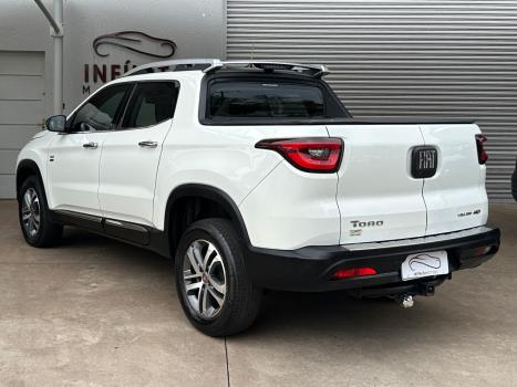 FIAT Toro 2.0 16V 4P VOLCANO 4WD TURBO DIESEL AUTOMTICO, Foto 2