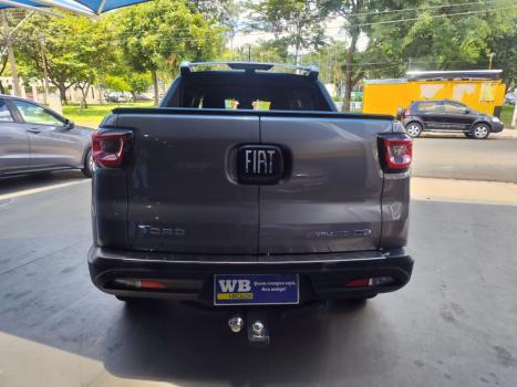 FIAT Toro 2.0 16V 4P VOLCANO 4WD TURBO DIESEL AUTOMTICO, Foto 5