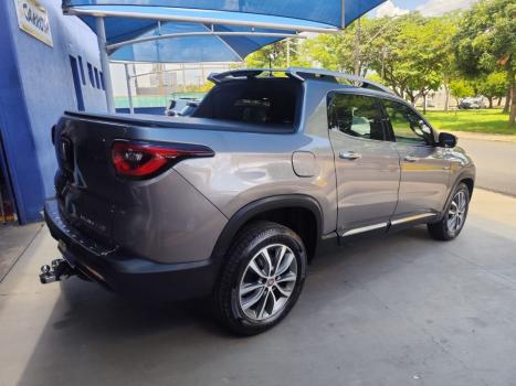 FIAT Toro 2.0 16V 4P VOLCANO 4WD TURBO DIESEL AUTOMTICO, Foto 17