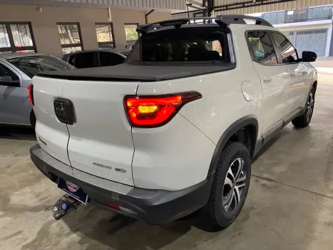 FIAT Toro 2.0 16V 4P 4WD FREEDOM TURBO DIESEL  AUTOM�TICO, Foto 5