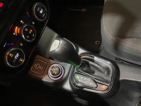 FIAT Toro 2.0 16V 4P 4WD FREEDOM TURBO DIESEL  AUTOM�TICO, Foto 14