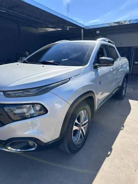 FIAT Toro 2.0 16V 4P VOLCANO 4WD TURBO DIESEL AUTOM�TICO, Foto 4