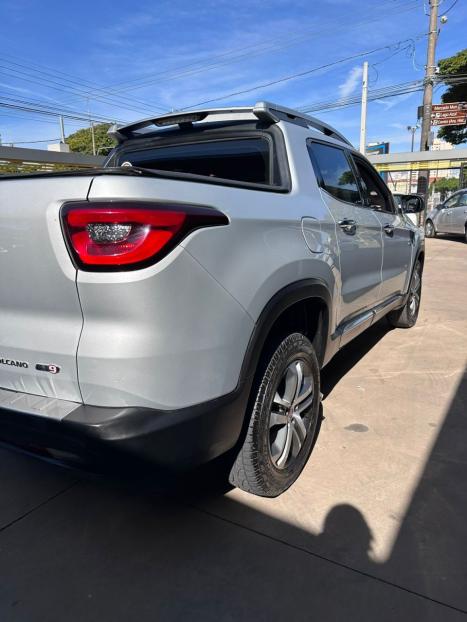 FIAT Toro 2.0 16V 4P VOLCANO 4WD TURBO DIESEL AUTOM�TICO, Foto 8